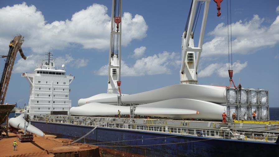 EGE Haina recibe los aerogeneradores del Parque Eólico Larimar EGE Haina recibe los aerogeneradores del Parque Eólico Larimar