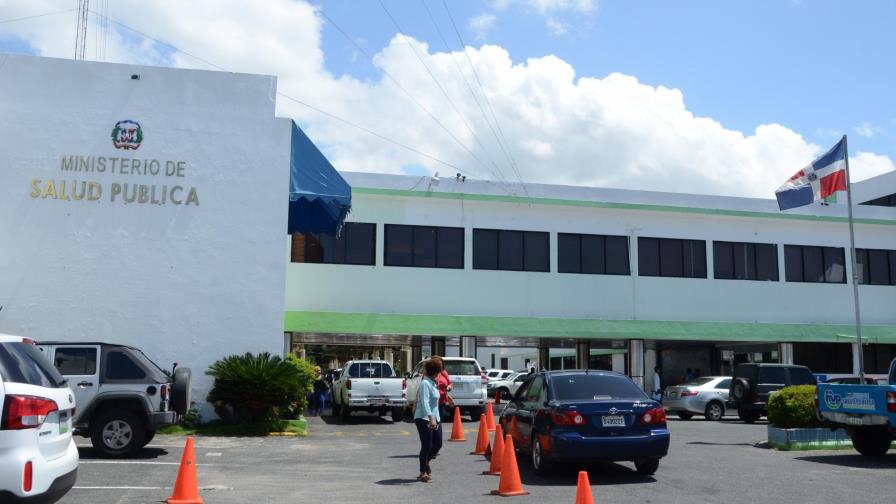 Paralizan hospitales en provincia Valverde