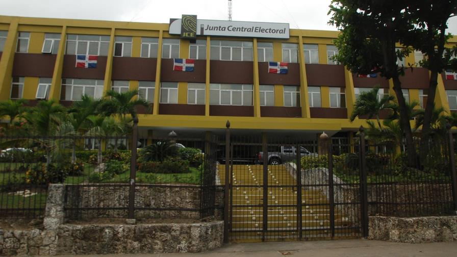 Distritos municipales: Elegirán por voto directo a candidatos 