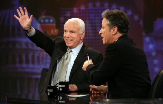 Adiós a Jon Stewart, el gran azote de políticos y medios en EE.UU.