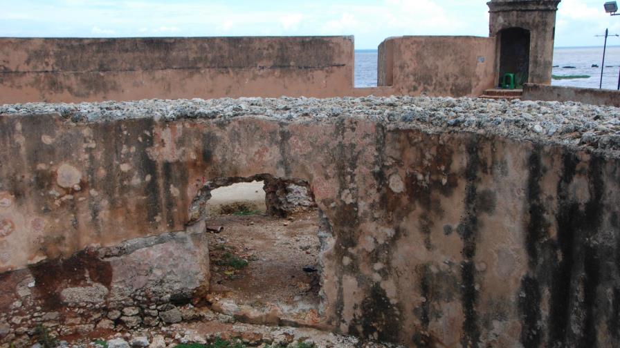 Mirando el fuerte de San Gil