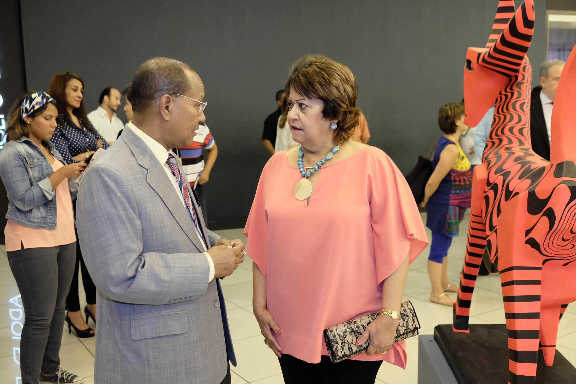 Abel Peralta y Verónica Sención.