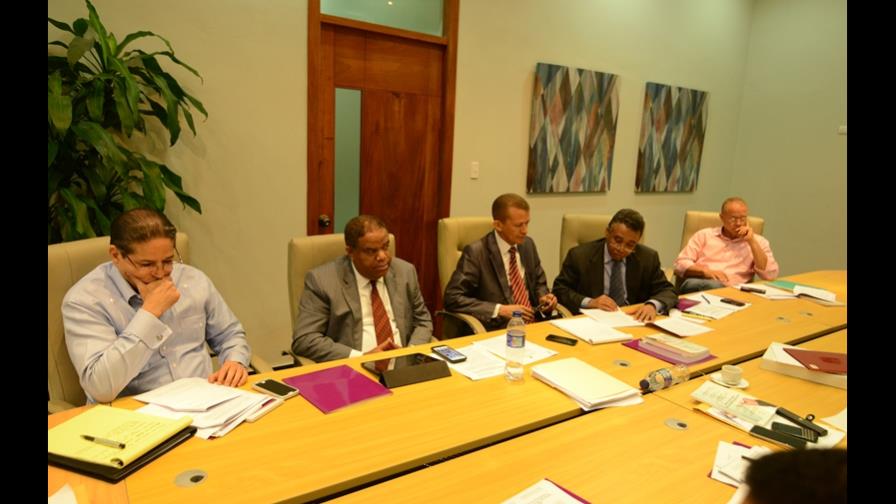 La Comisión Electoral del PLD aprueba normas regirán su proceso interno