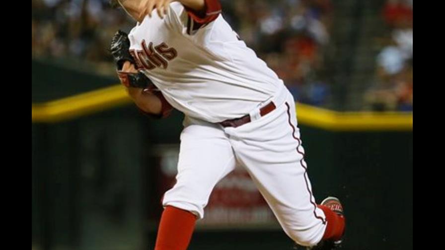 Astros adquieren al zurdo mexicano Oliver Pérez 