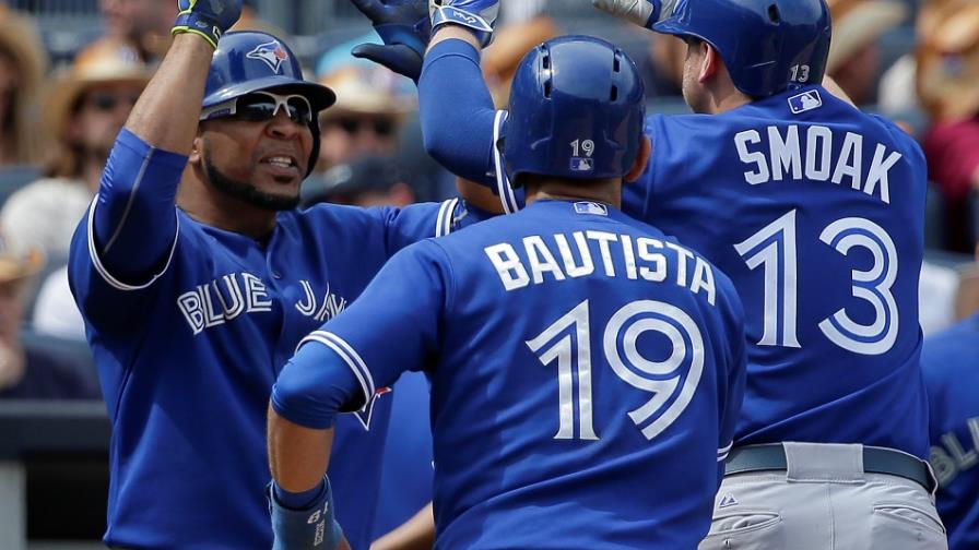 David Price domina y Azulejos de Toronto vencen a los Yanquis de Nueva York 