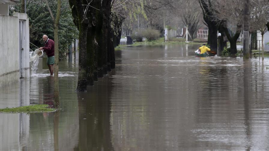 Fuertes lluvias causan estragos en Chile y Argentina 