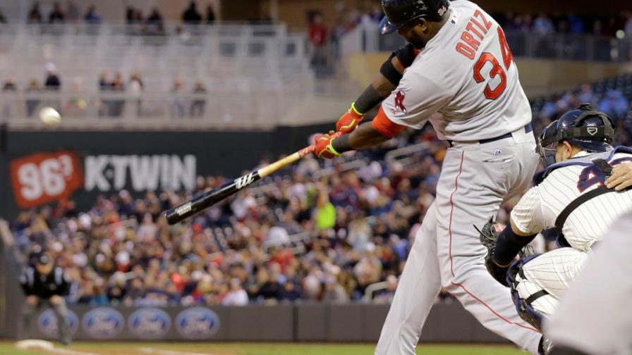 David Ortiz se queda en Boston para la temporada del 2016