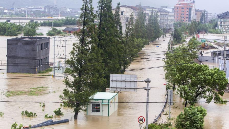 El peor tifón del año causa 17 muertos y 671.000 evacuados en China 