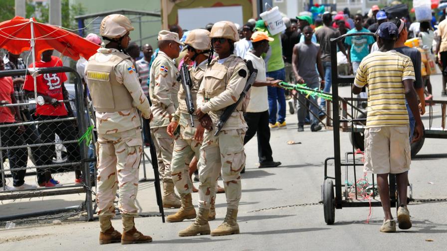 Grupo del Cuerpo de Paz solicita que Estados Unidos suspenda la ayuda militar a República Dominicana Grupo del Cuerpo de Paz solicita que Estados Unidos suspenda la ayuda militar a República Dominicana