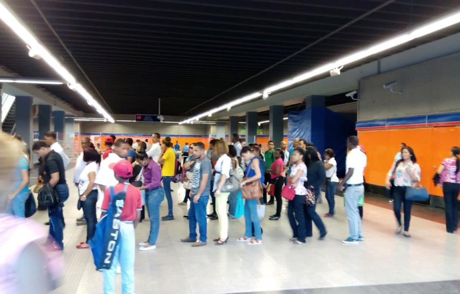 Línea 2 del Metro se normaliza tras cinco horas de suspensión parcial