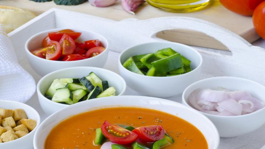 Cremas y sopas frías para combatir el calor