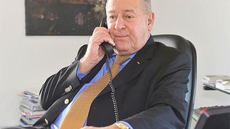 Ex dirigente olímpico supervisará reformas de la FIFA Ex dirigente olímpico supervisará reformas de la FIFA