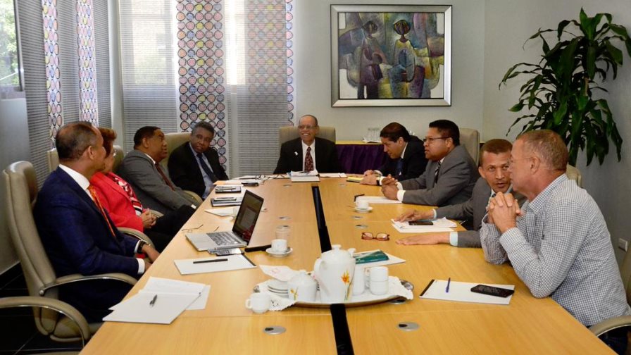 Lidio Cadet dice habrá primarias en lugares donde no haya reservas