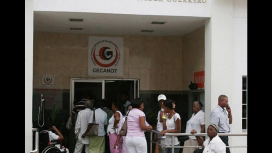 Cecanot realiza cirugías de cataratas a 240 personas de escasos recursos económicos