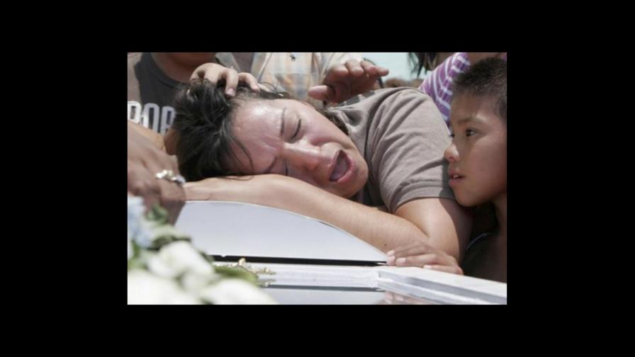 Dictan 22 órdenes de aprehensión por muerte de 49 niños en guardería mexicana Dictan 22 órdenes de aprehensión por muerte de 49 niños en guardería mexicana