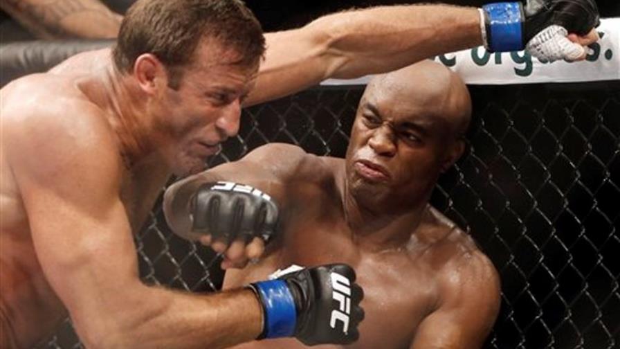 Excampeón de UFC Anderson Silva suspendido por esteroides Excampeón de UFC Anderson Silva suspendido por esteroides