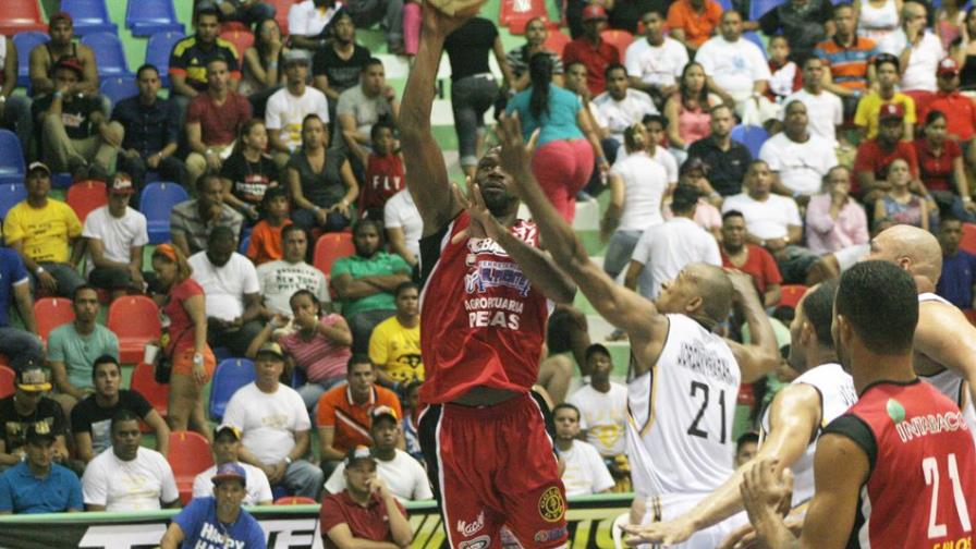 Ex NBA empuja al San Sebastián, club José Horacio en mejor inicio