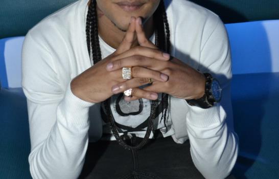 Descarga de música popular en Punta Cana; Festival de Colores y teatro en la agenda