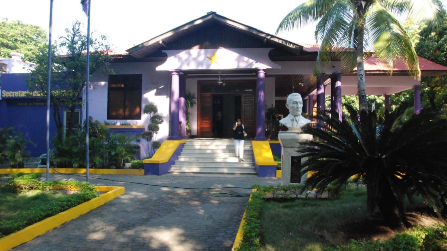 Sin que se conozcan propuestas, vence el plazo para alianzas en el PLD