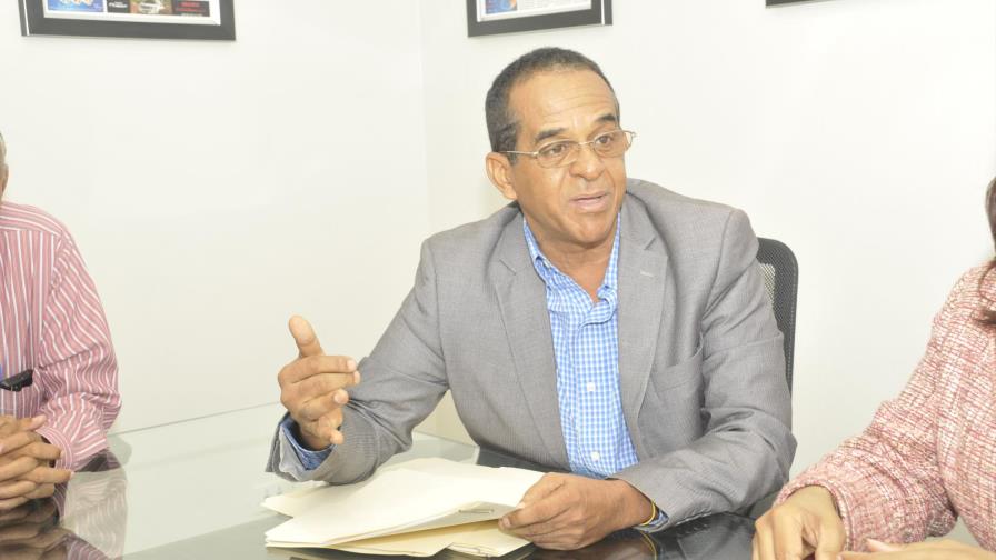 Proponen proyecto soluciona conflicto pasantías estudiantes medicina de la UASD