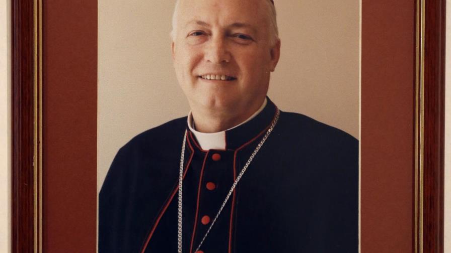 Muere obispo ligado a escándalos de pederastia