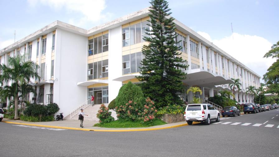 Impasse impide Sala Capitular escoger bufete directivo en Santiago Impasse impide Sala Capitular escoger bufete directivo en Santiago