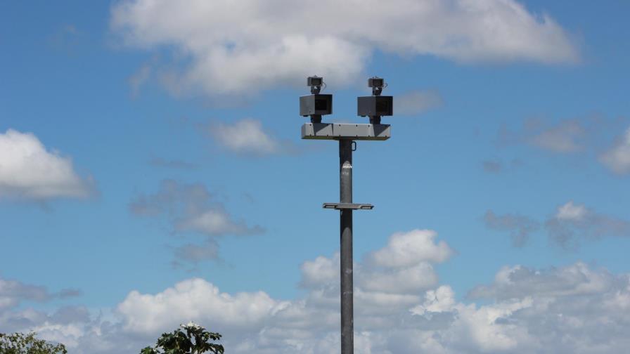 Obras Públicas dejó abandonado medidores de velocidad en el Este 