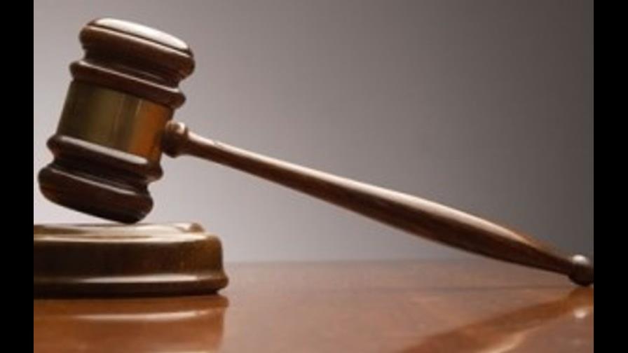 Condena de 20 años contra padre que abusó de hija menor en Santiago