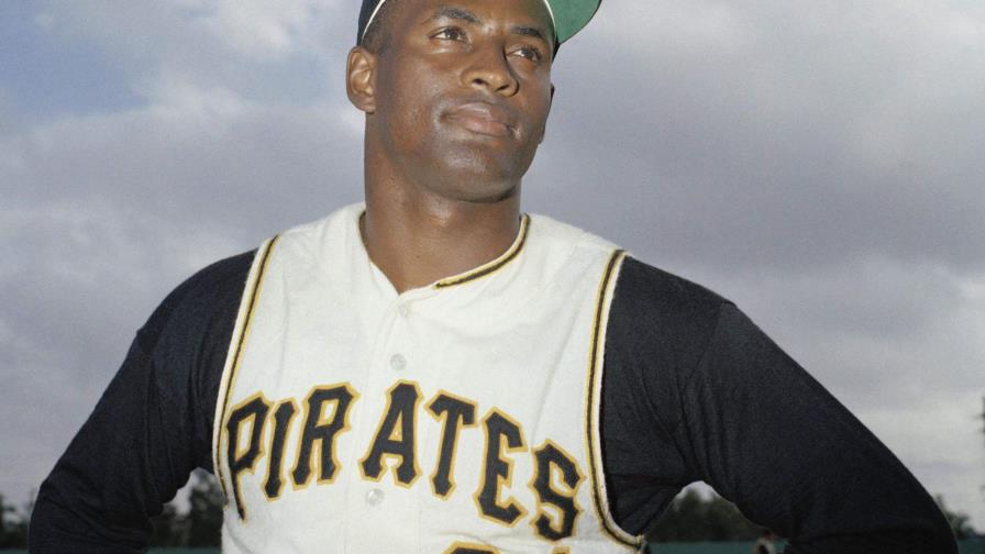 Roberto Clemente cumpliría hoy 81 años; murió en un accidente aéreo Roberto Clemente cumpliría hoy 81 años; murió en un accidente aéreo