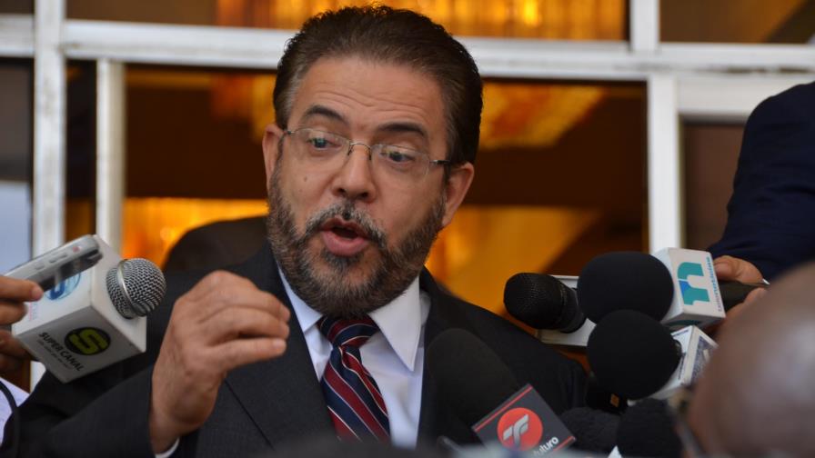 Guillermo Moreno reclama otra vez que la Junta Central Electoral se pronuncie sobre el reconocimiento de Alpaís Guillermo Moreno reclama otra vez que la Junta Central Electoral se pronuncie sobre el reconocimiento de Alpaís