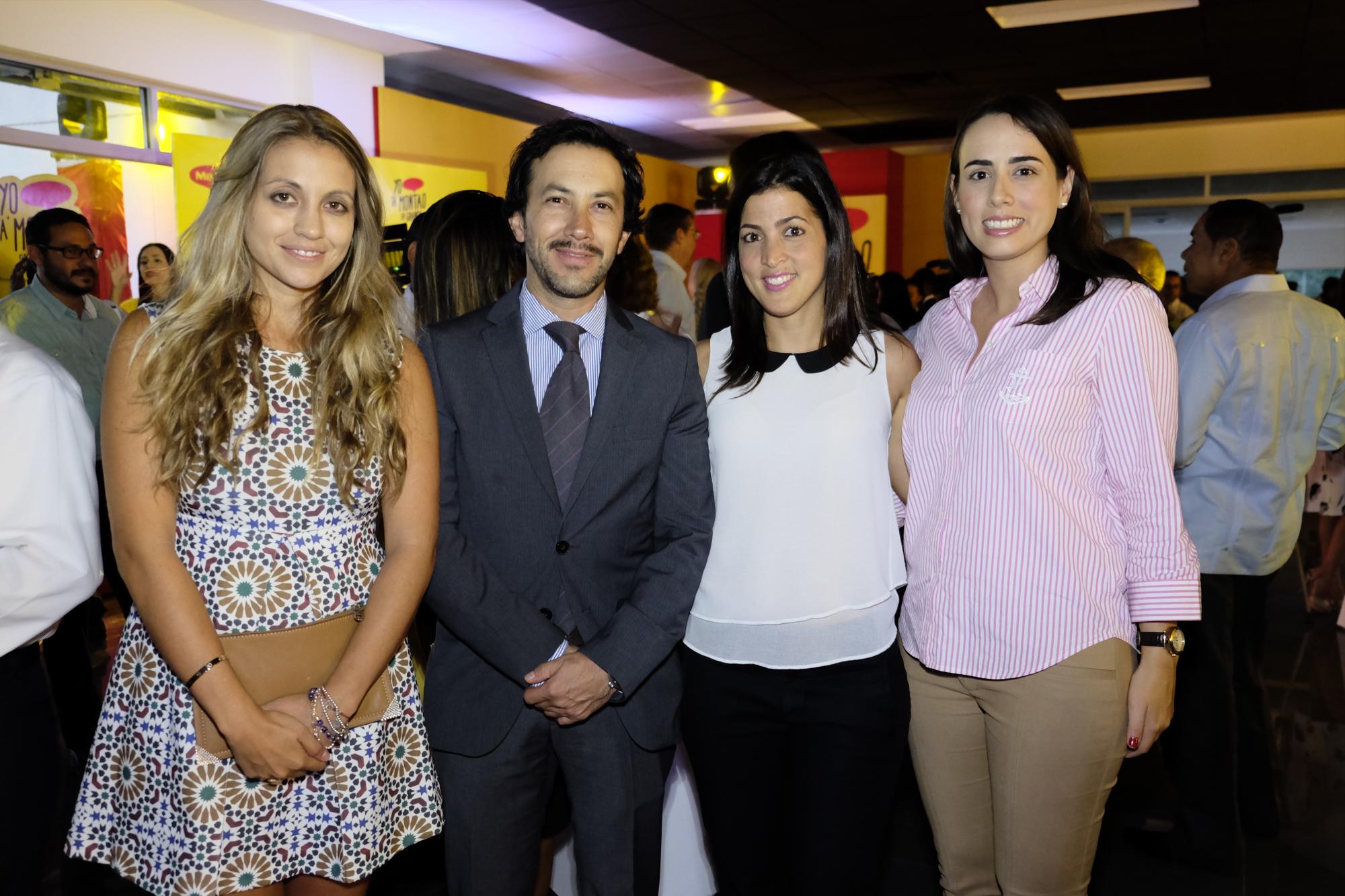 Anabelle Apolo, Juan Carlos Suárez, Dinorah Ramírez y Juliana Guerra.