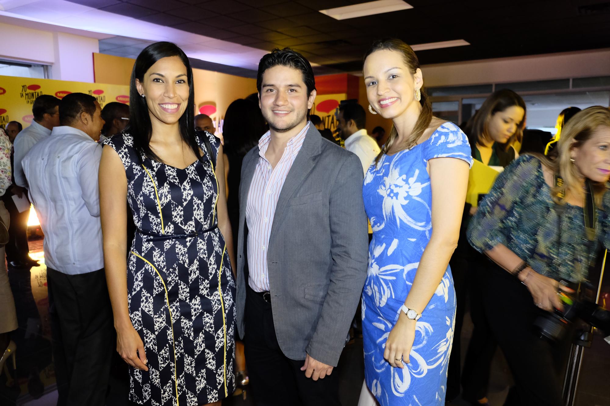 Ana Contreras, Jorge Andrés Gómez y Denisse Contín.
