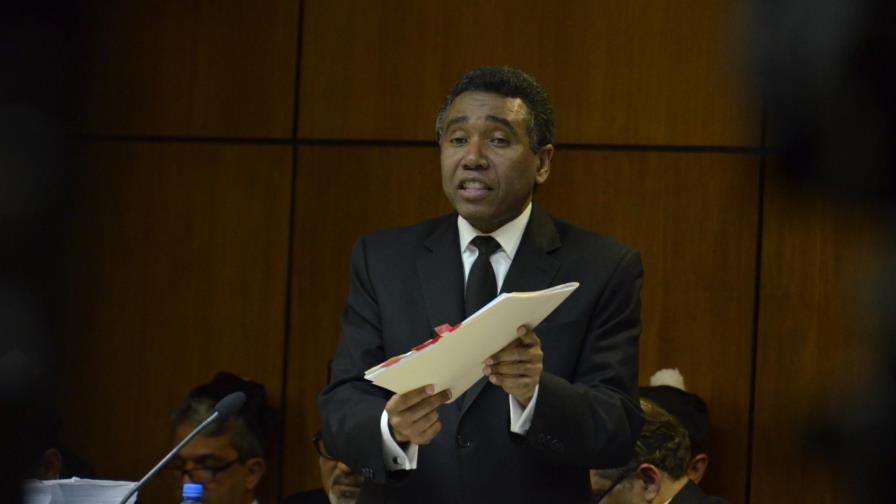 Félix Bautista reintrodujo proyecto de ley sobre referendo Félix Bautista reintrodujo proyecto de ley sobre referendo