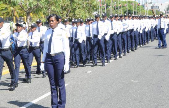 Gradúan a 200 agentes de vigilancia  penitenciaria
Gradúan a 200 agentes vigilancia penitenciaria