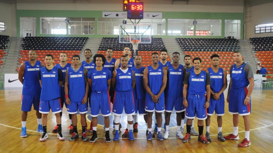 La Selección Dominicana de Baloncesto va con velocidad ante baja estatura del equipo La Selección Dominicana de Baloncesto va con velocidad ante baja estatura del equipo