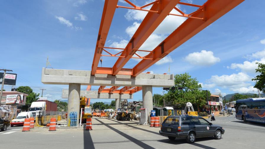 Obras Públicas cerrará este sábado un tramo de la autopista Duarte Obras Públicas cerrará este sábado un tramo de la autopista Duarte