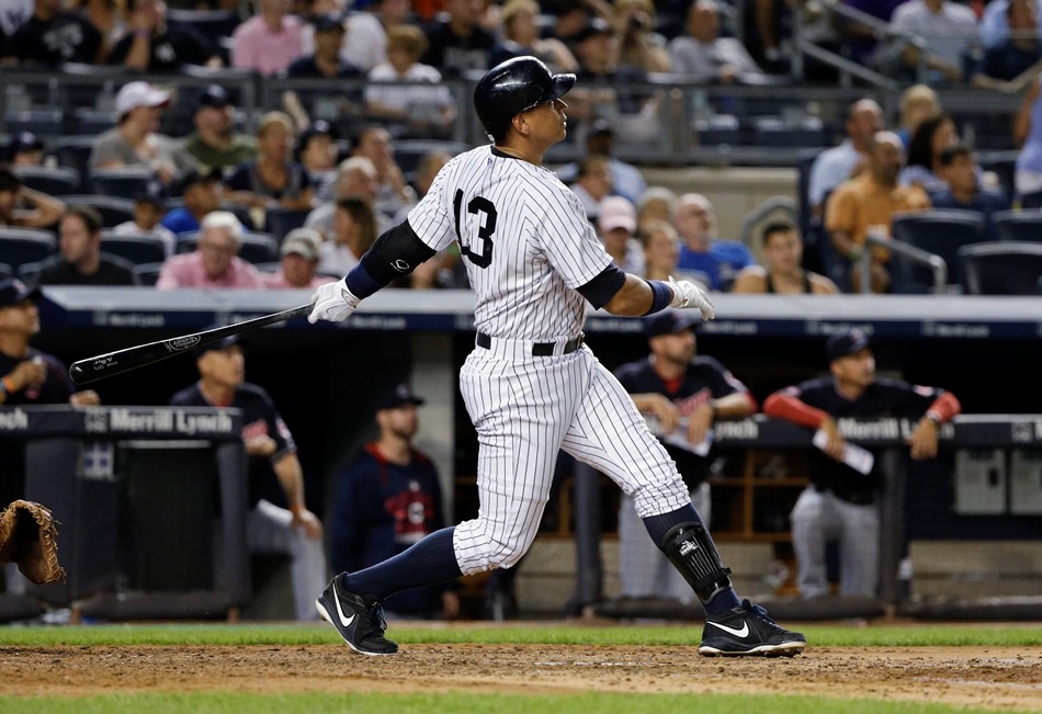 Alex Rodríguez fletó su jonrón 26 en la presente campaña, el 20/08/15, en la derrota de los Yankees de Nueva york