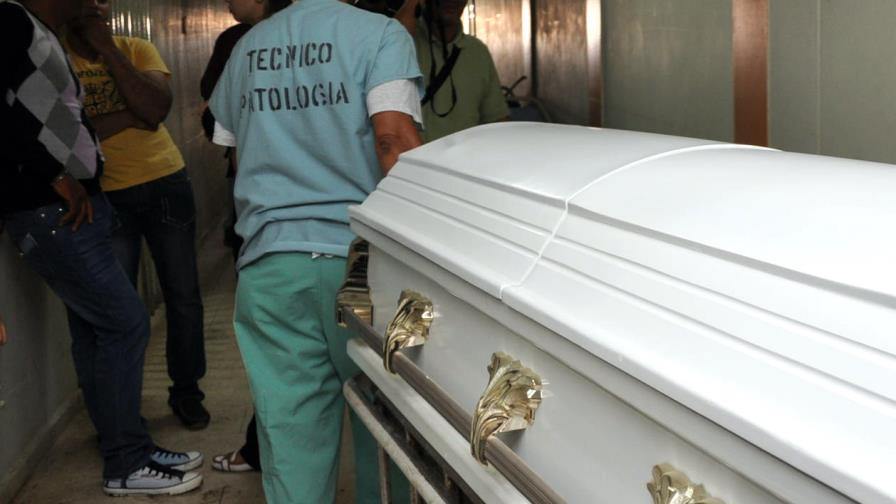 Mueren dos obreros y otro resulta herido en Moca mientras limpiaban pozo séptico