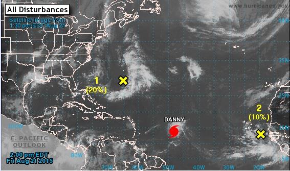 El huracán Danny sube a categoría 3 en su avance hacia las Antillas Menores