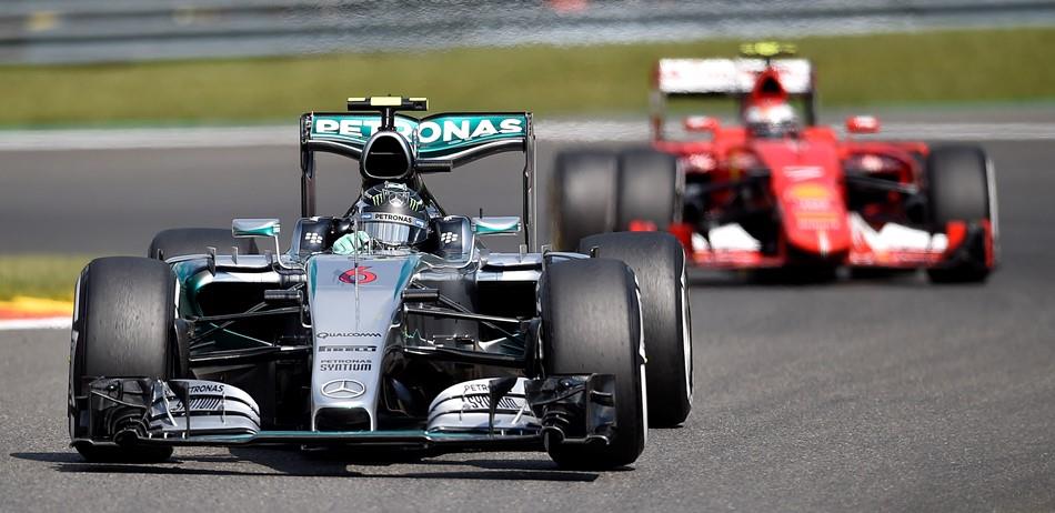 Mercedes llegó 1-2 en prácticas del GP de Bélgica 