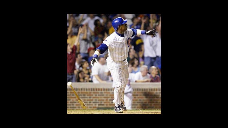 Béisbol latinoamericano exalta a Sammy Sosa  al Salón de la Fama 