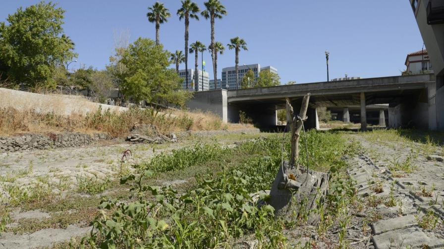 California perdió 21 mil empleos por la sequía y ahora teme a las lluvias