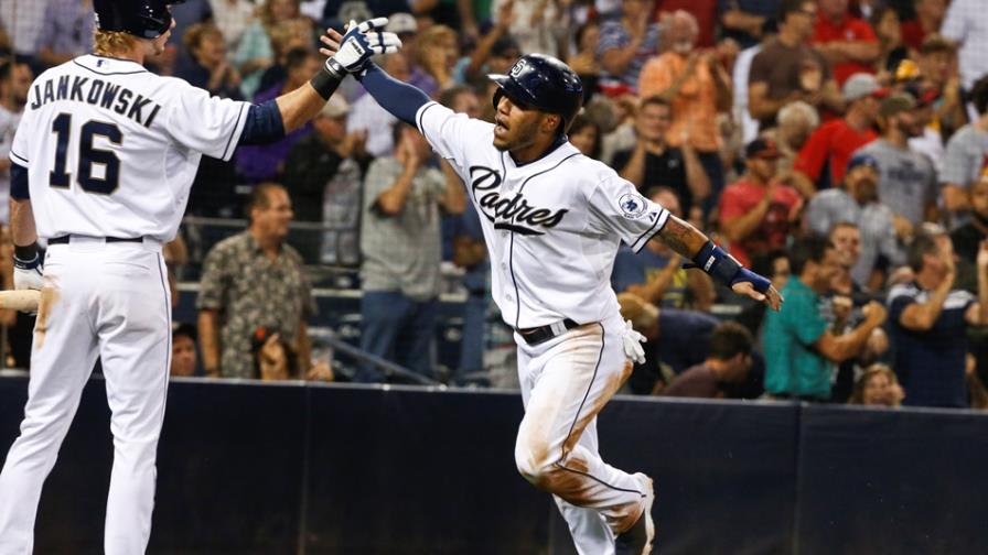 Padres vencen a Cardenales; Sale supera a Hernández; Azulejos y Tampa ganan