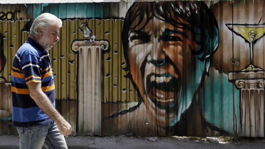 El tercer rescate es una respuesta temporal a la crisis helena, pero no la soluciona