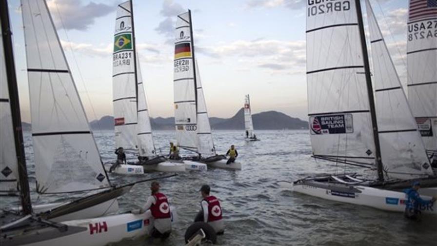Vela podría mudarse de bahía contaminada en Río de Janeiro