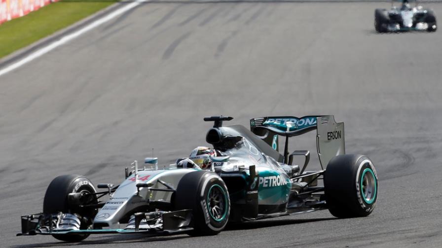 Lewis Hamilton gana Gran Premio de Bélgica por delante de Rosberg 