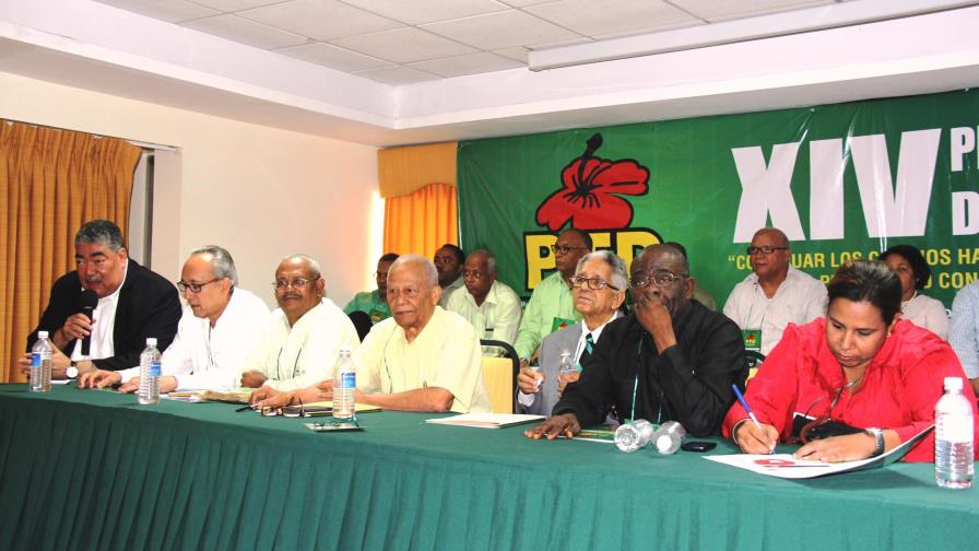 Partido de los Trabajadores Dominicanos decide respaldar la reelección de Medina