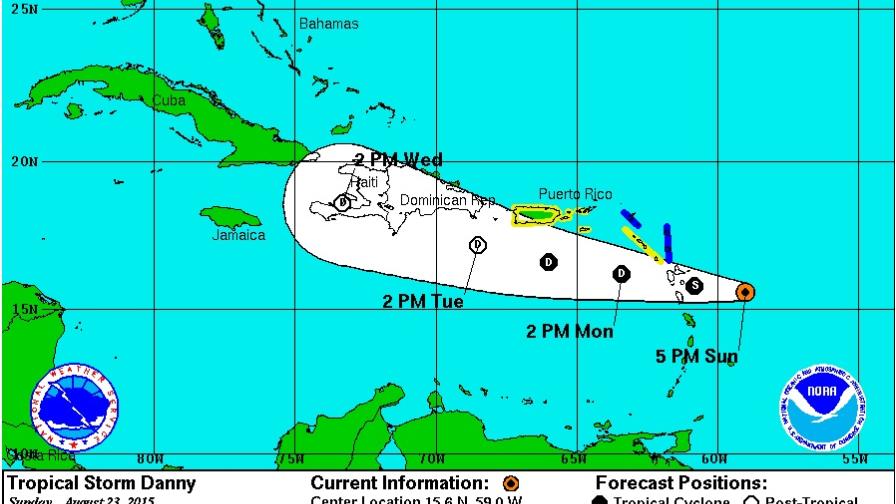 Centro Nacional de Huracanes advierte a Puerto Rico ante paso de “Danny”; estaría al sur de Dominicana el martes Centro Nacional de Huracanes advierte a Puerto Rico ante paso de “Danny”; estaría al sur de Dominicana el martes