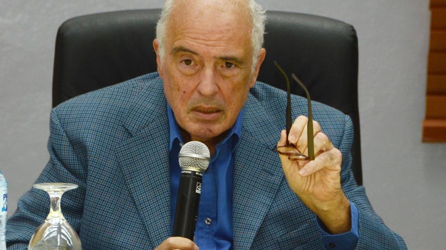 Bernardo Vega recomienda dotar de documentos a hijos de haitianos para  evitar posibles apátridas