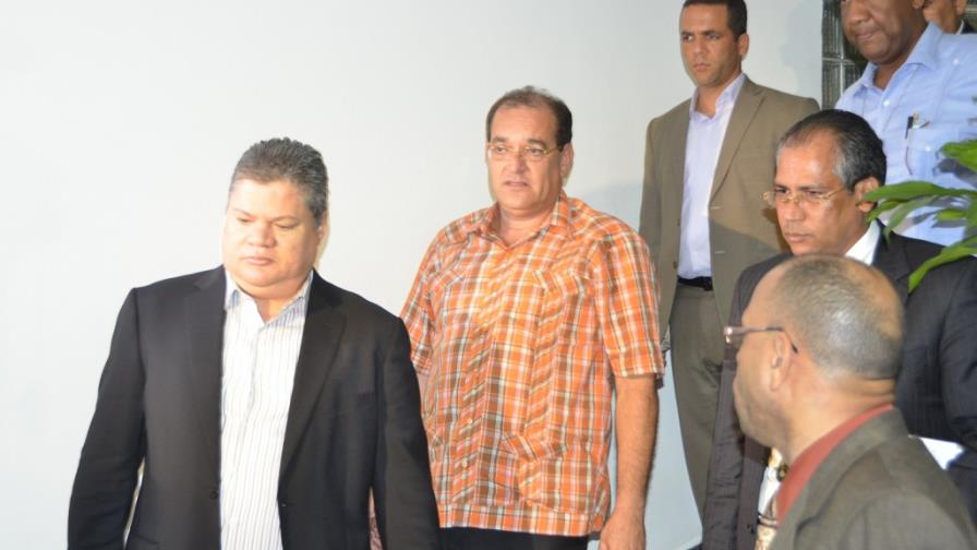 Tribunal de Monte Plata conoce juicio contra empresario Winston Risik